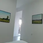 Apartament Crown *