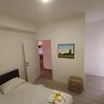 Apartament Crown *
