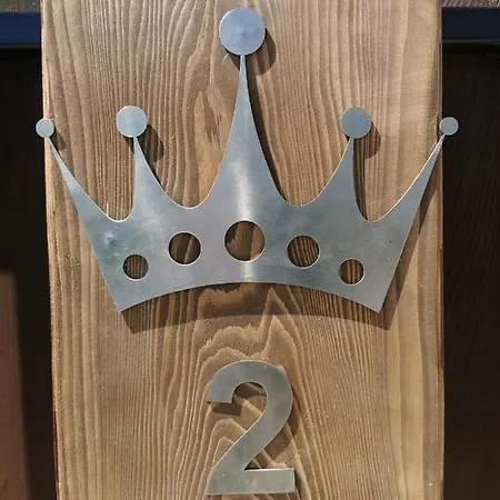 Crown *