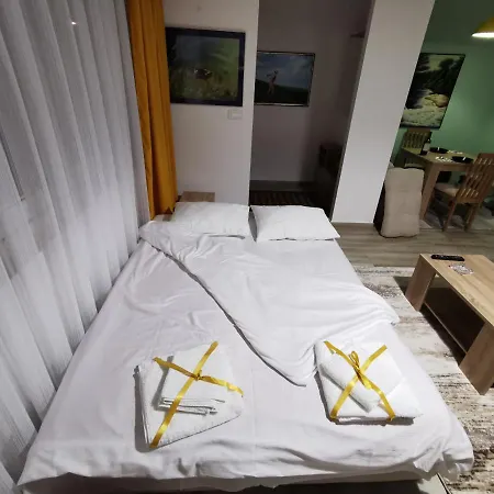 Apartamento Crown Escópia