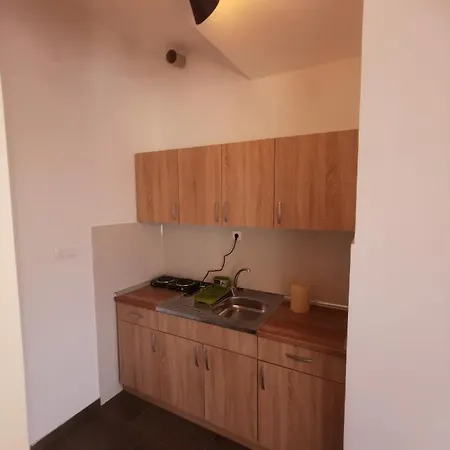 Apartamento Crown Escópia