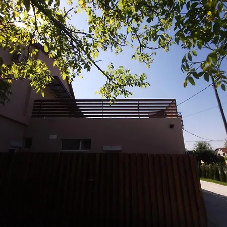 Apartamento Crown Escópia